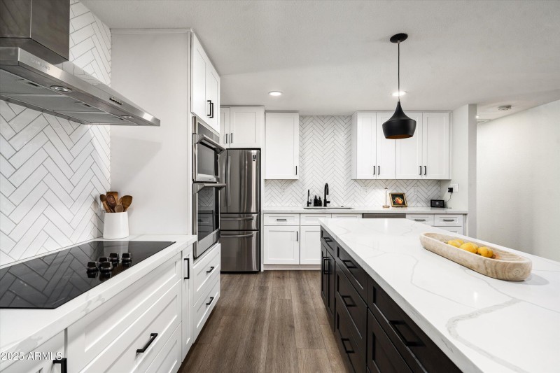 14-8341 E Hubbell St (14 of 39)