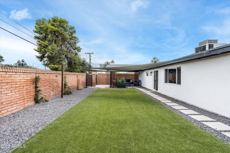 35-8341 E Hubbell St (35 of 39)