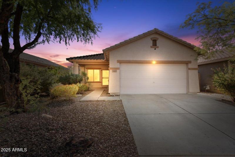 22_3553 W Morse Court_Exterior Twilight