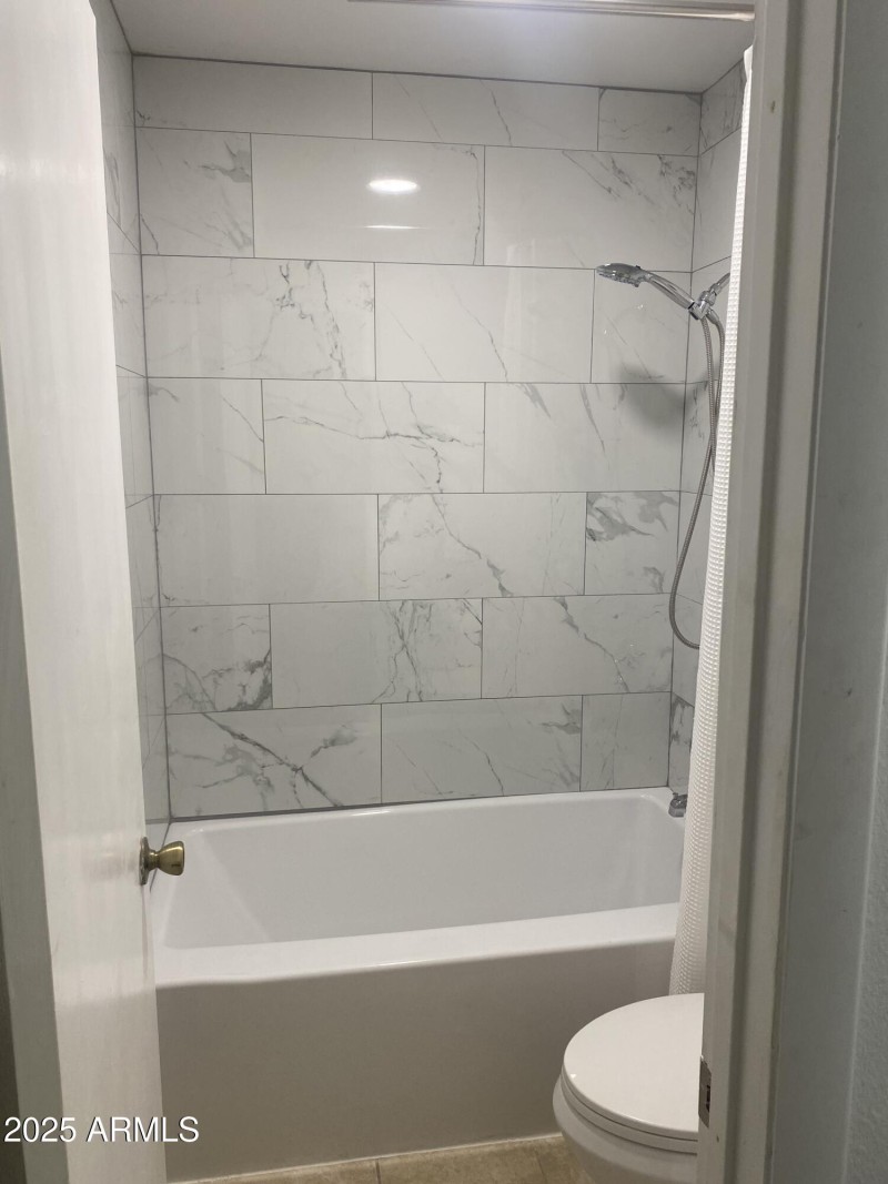 BA - 7350 N. Via Paseo Del Sur