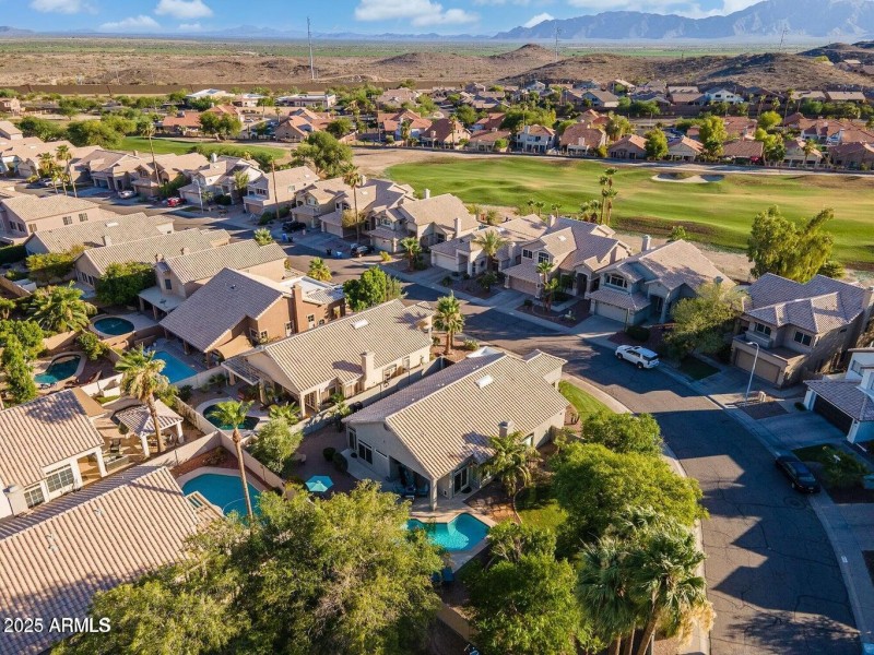 Several Golf Courses Nearby