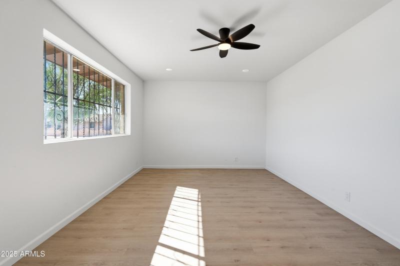 18-print-018_ListerPros