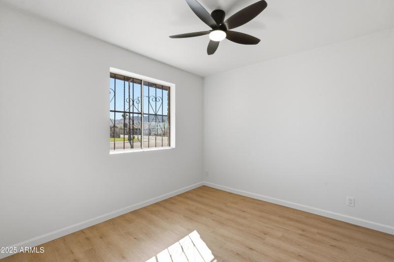 19-print-019_ListerPros