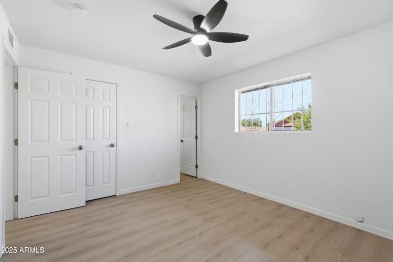 26-print-026_ListerPros