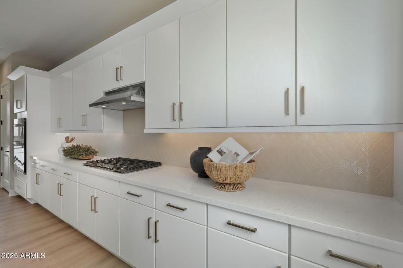 Kitchen W Neutral Finishes