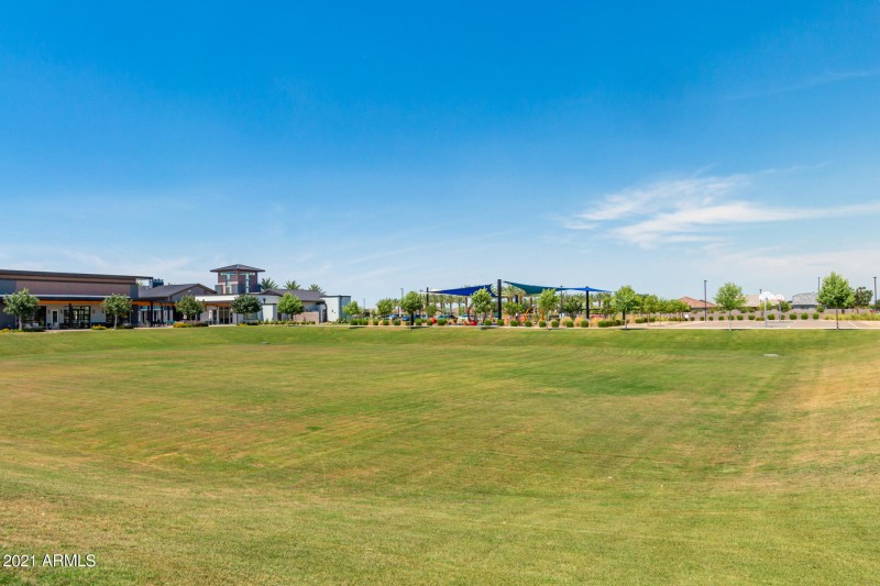 Cross street of house