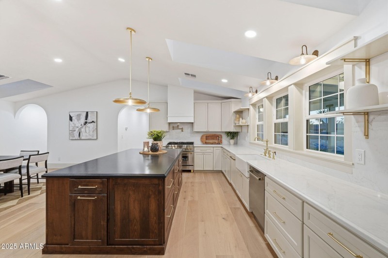 16-web-or-mls-019_ListerPros