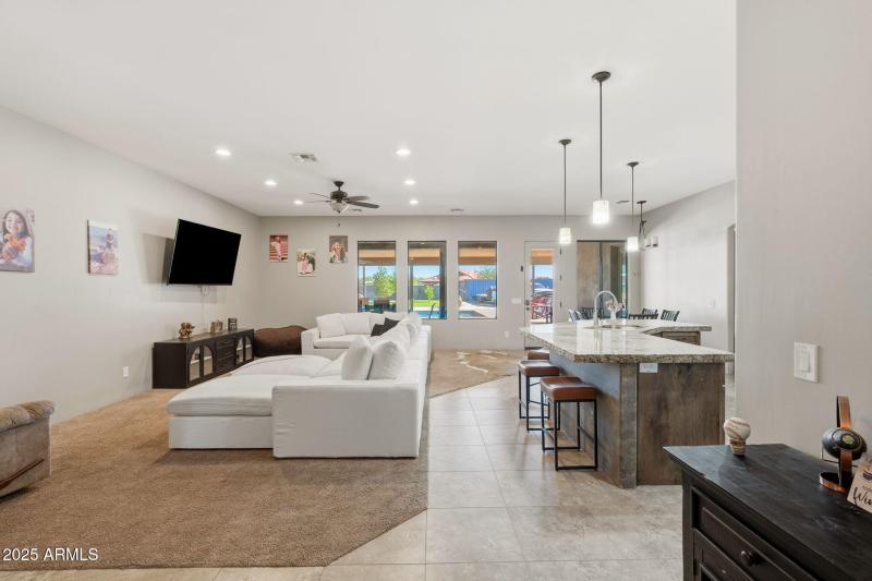 20-web-or-mls-A7407056