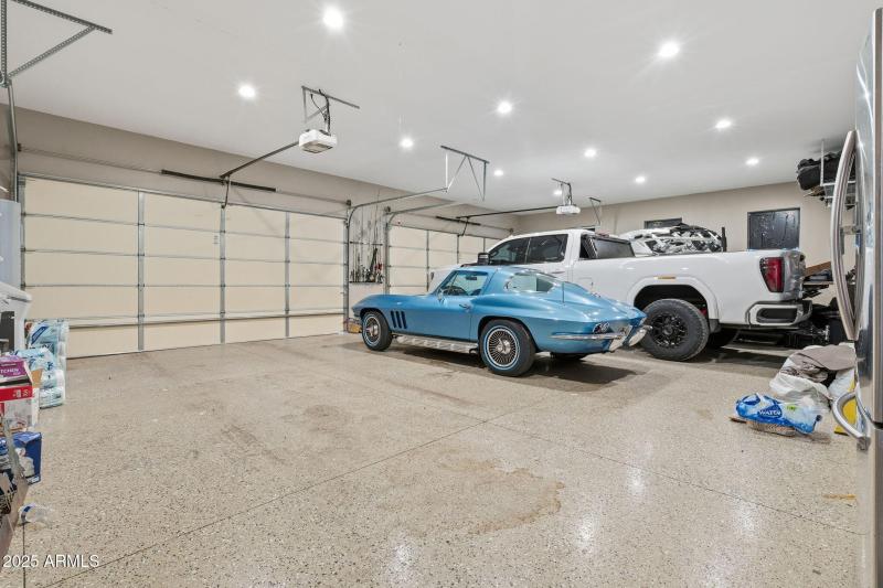 51-web-or-mls-A7407155