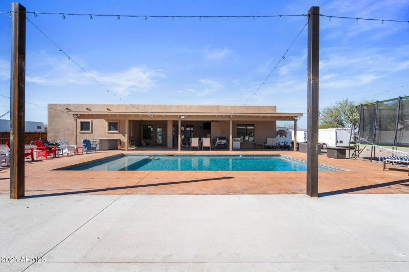 55-web-or-mls-A7406948