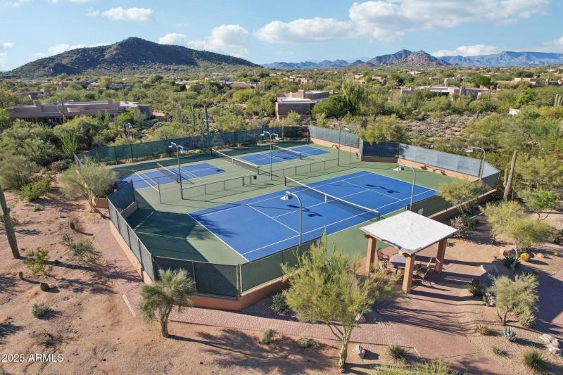 Tennis and Pickle Ball Courts