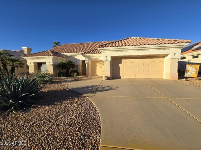 20251104_162243_resized