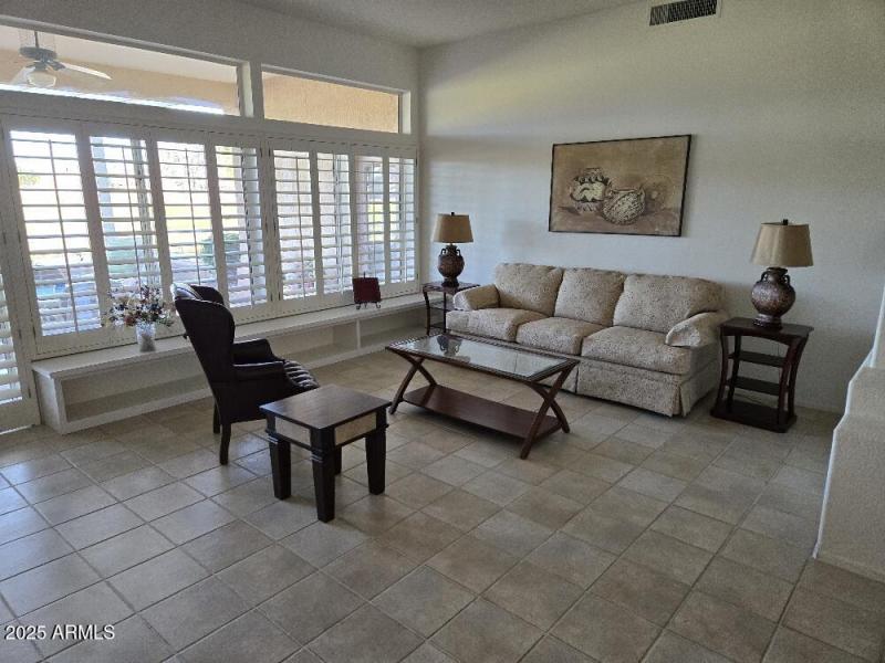 20251104_162707_resized