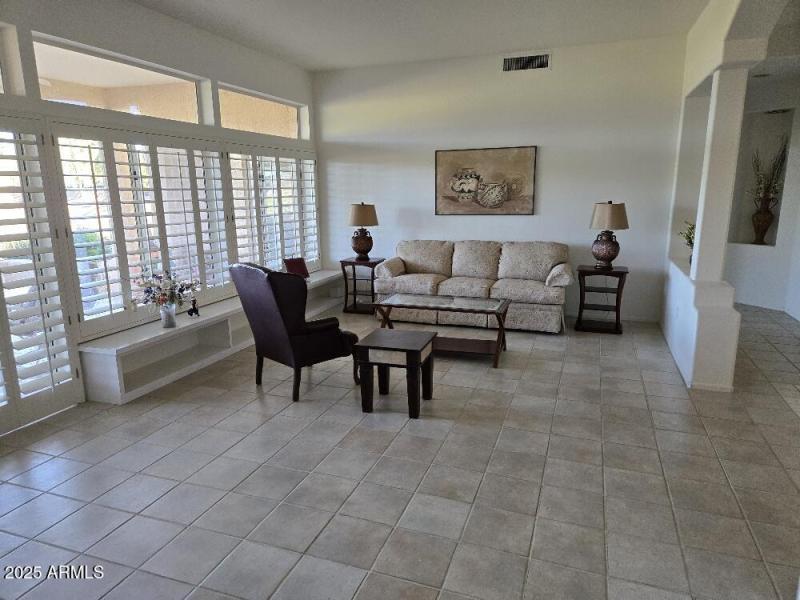 20251104_162845_resized