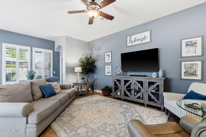 005___3492 E Mesquite St