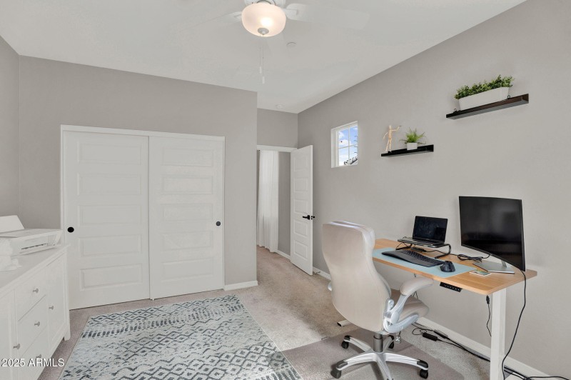 239 E balsam Edgar Rascon Realtor (29)