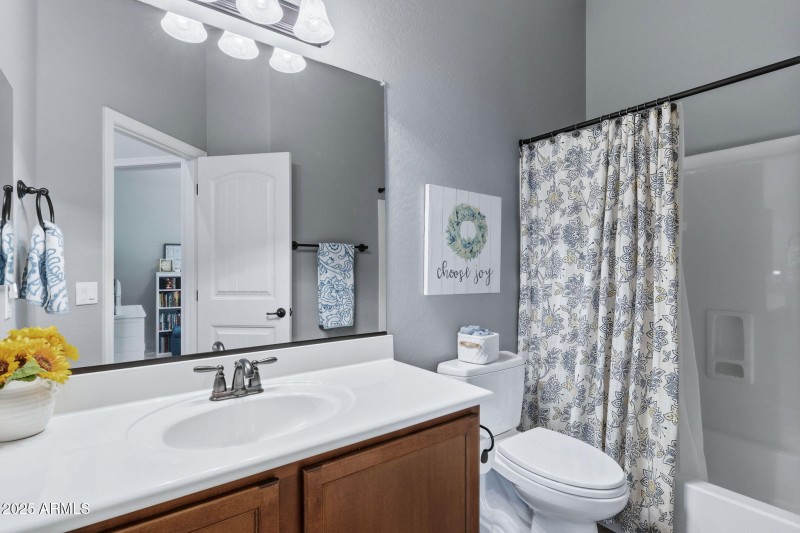 024___3492 E Mesquite St