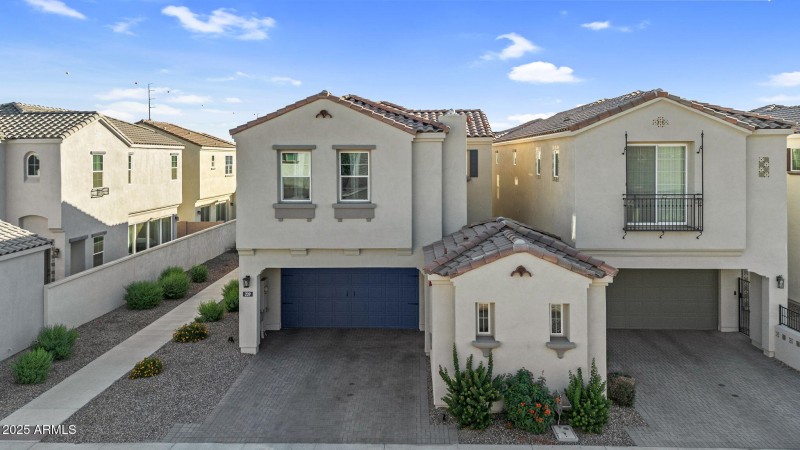 239 E balsam Aerial Edgar Rascon Realtor