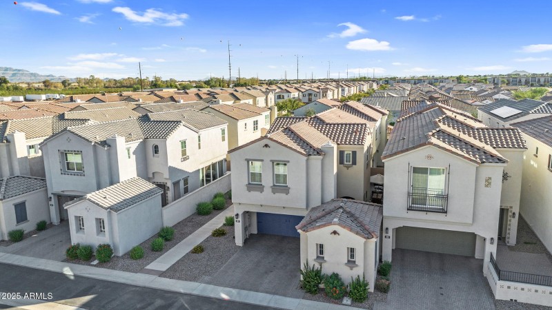 239 E balsam Aerial Edgar Rascon Realtor