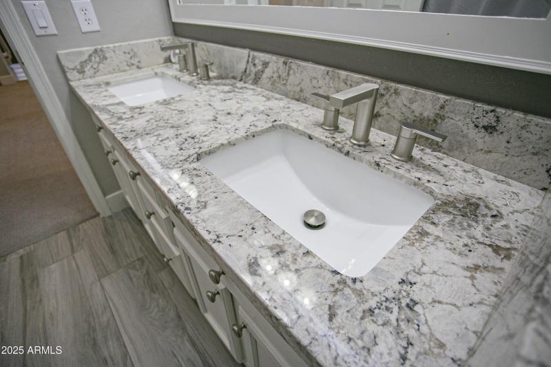 Upstairs Hall Bathroom