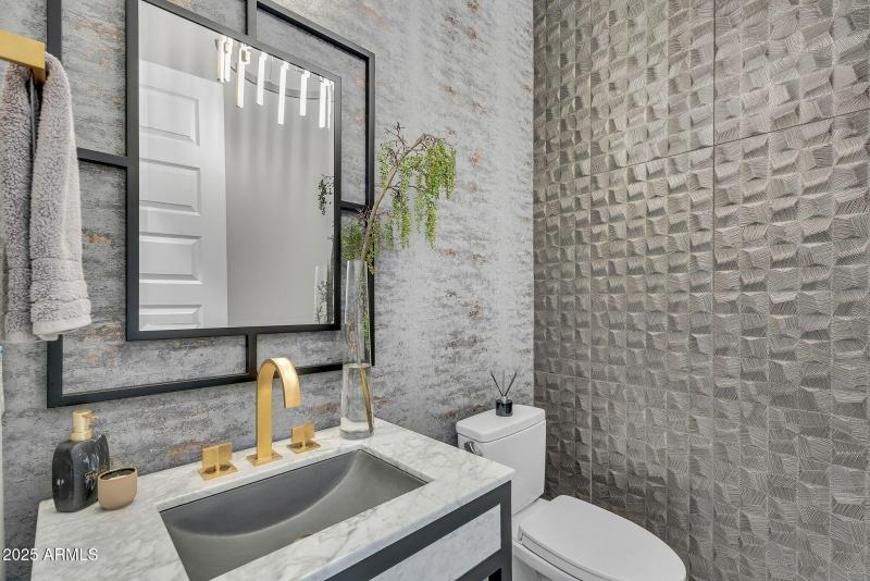 41-web-or-mls-Parkview-30