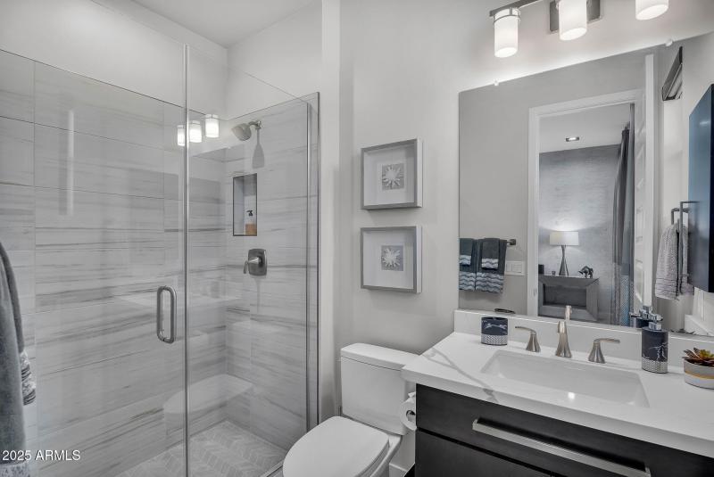 42-web-or-mls-Parkview-23