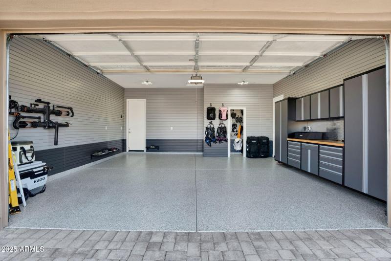 116-web-or-mls-13191 E Parkview Ln - 15