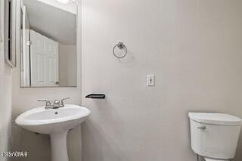 20250925180750126459000000-o