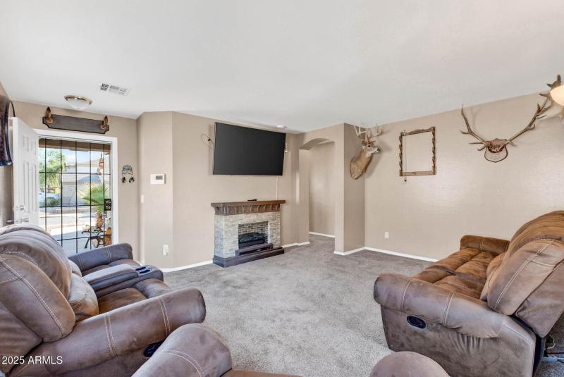 11_998_S_239th11_mls