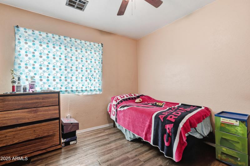 27-print-027_ListerPros