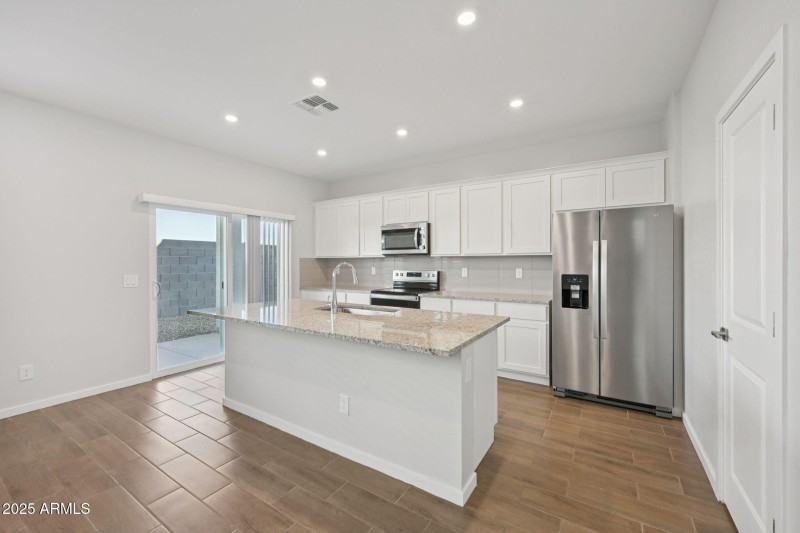 14-web-or-mls-W Jessie Ln-S0611-014