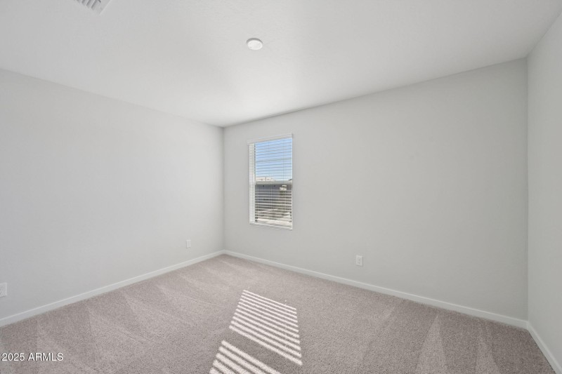 20-web-or-mls-W Jessie Ln-S0611-020