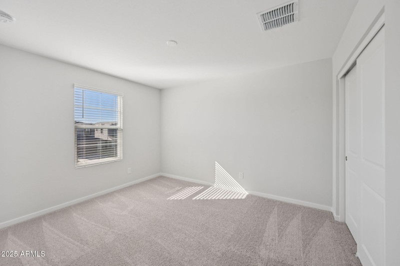 22-web-or-mls-W Jessie Ln-S0611-022