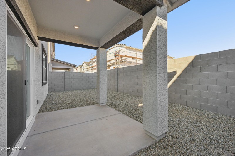 33-web-or-mls-W Jessie Ln-S0611-033