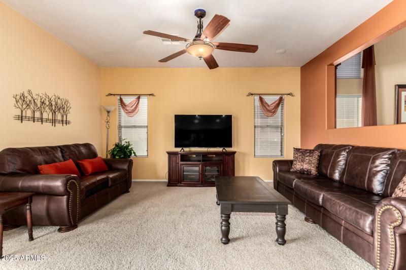 07 Family Room