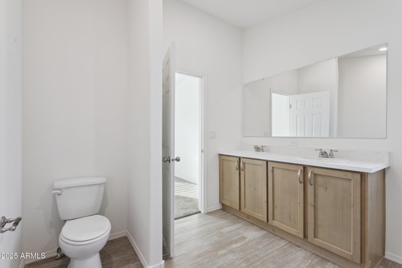 66-web-or-mls-755-n-ralston-rd (1)