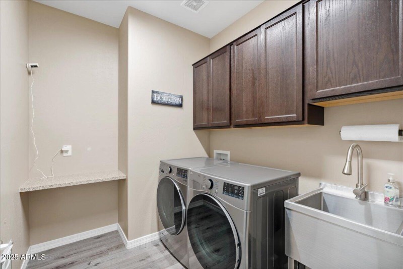 LAUNDRY ROOM WITH UTILITY SINK