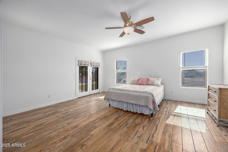 30826 N Crozier Rd-22