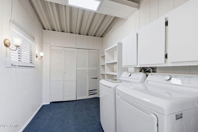 013__111 S Greenfield Rd unit 631