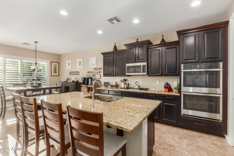 Kitchen Gas Cooktop, Double Ovens