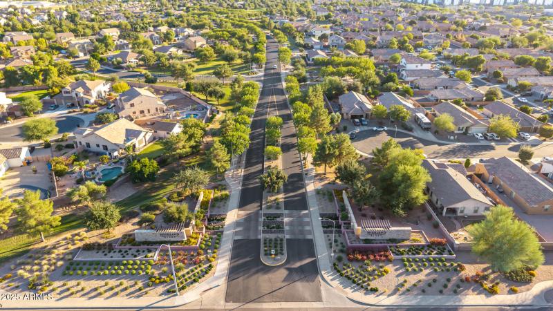 46 Highland Ridge, Mesa, AZ 85212