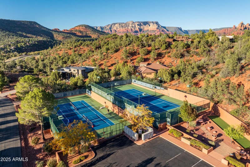 MYSTIC HILLS PICKLEBALL & TENNIS