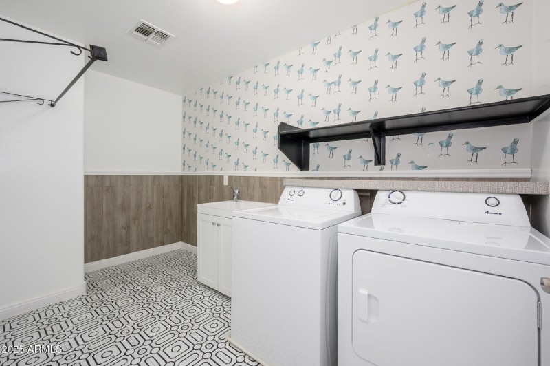 15-web-or-mls-WhiteRock-6