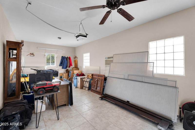 43-web-or-mls-29202 N 146th St -44