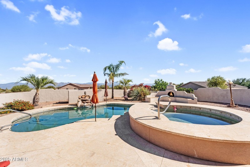 53-web-or-mls-29202 N 146th St -51