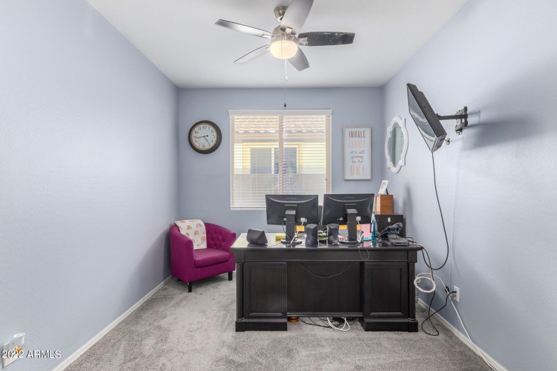 0024-24 - Danish Red