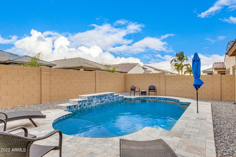 0026-26 - Danish Red