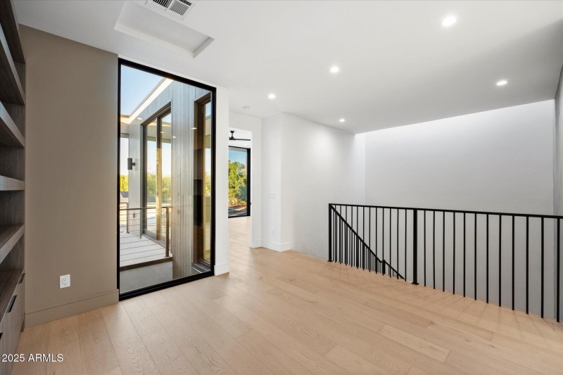 Second level reading nook