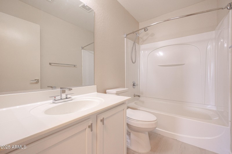 224th Upstairs Bath 2025