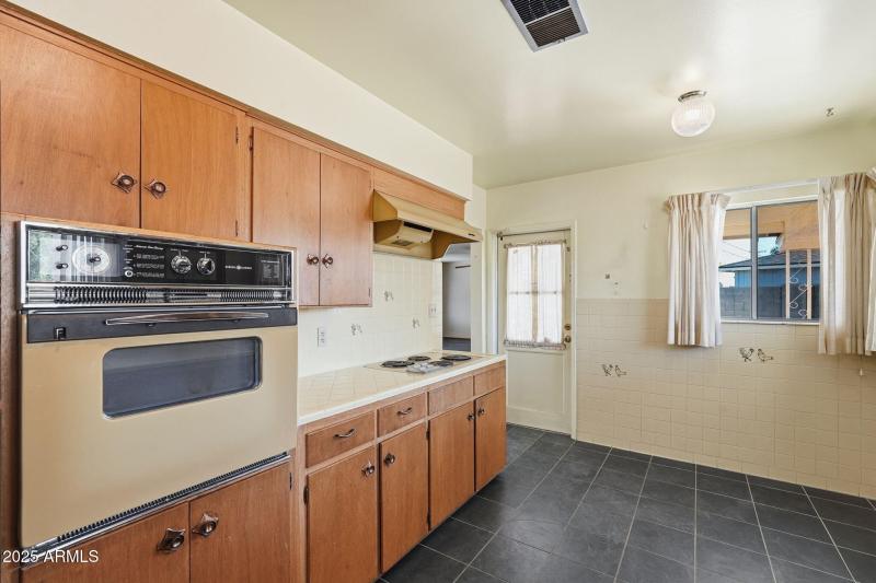 13-web-or-mls-013_ListerPros